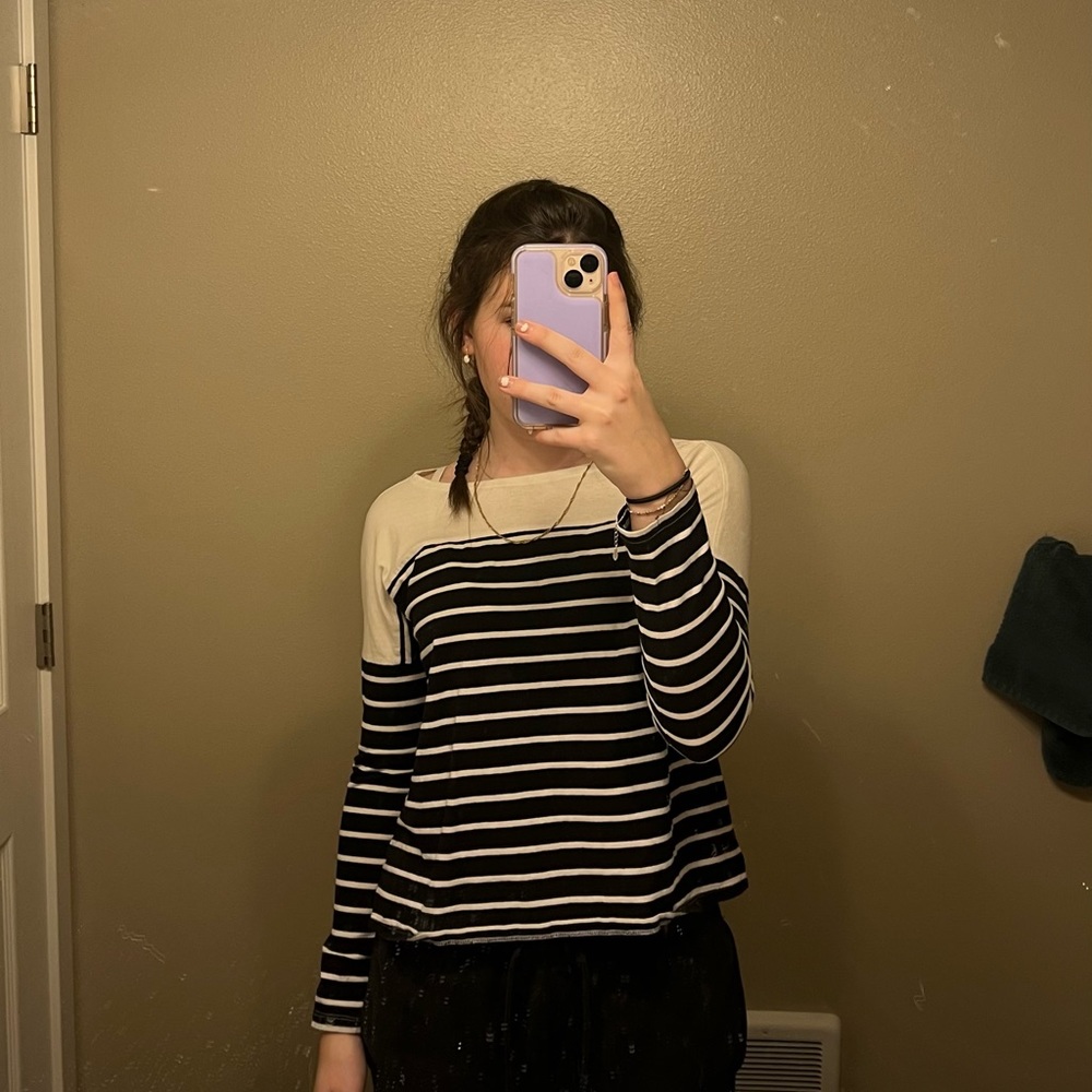 Black and white long sleeve